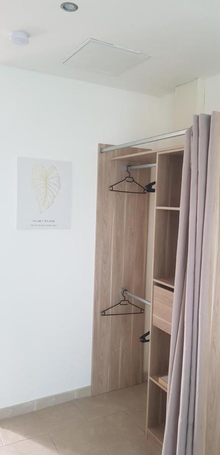Appartement Dépendance 29m2 climatisée à Saint-Gilles  Extérieur photo